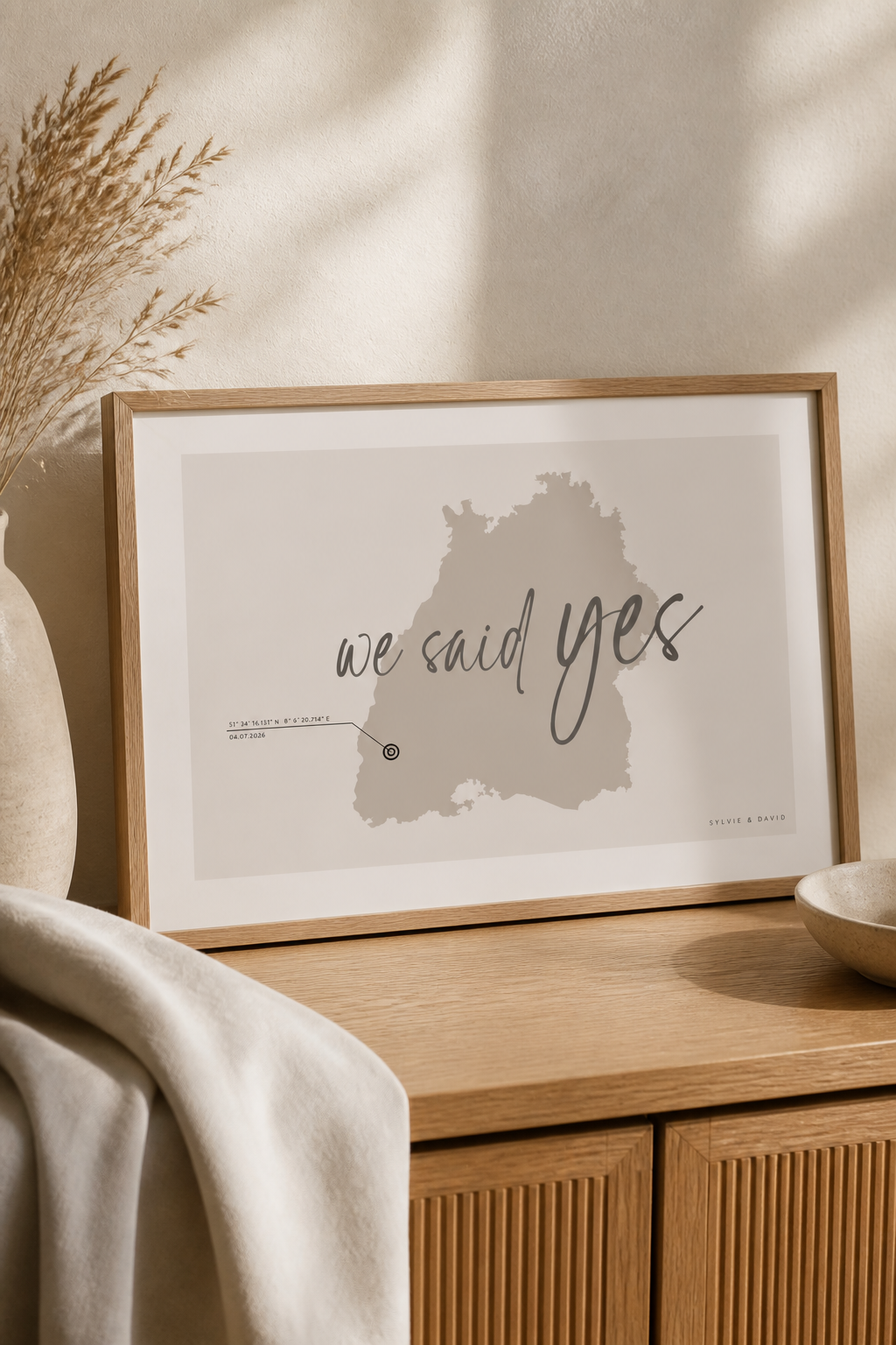 Personalisiertes Ortsumriss-Poster mit Wunschort – Ansicht 6