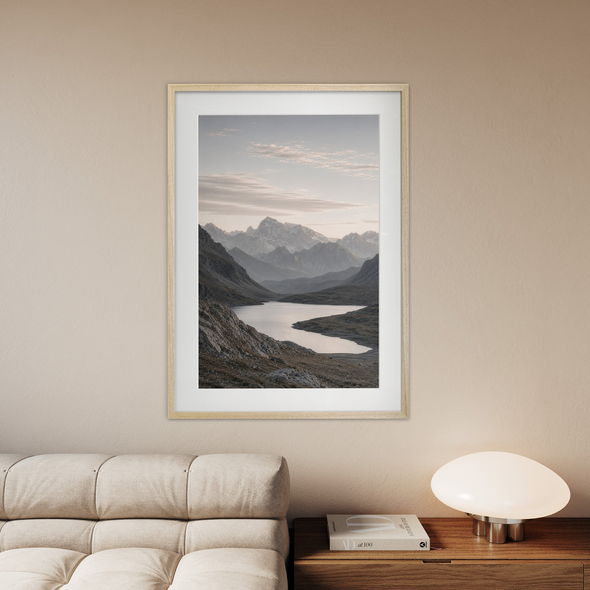 Still Waters als MLineart Gallery Edition in einem ruhigen Interieur
