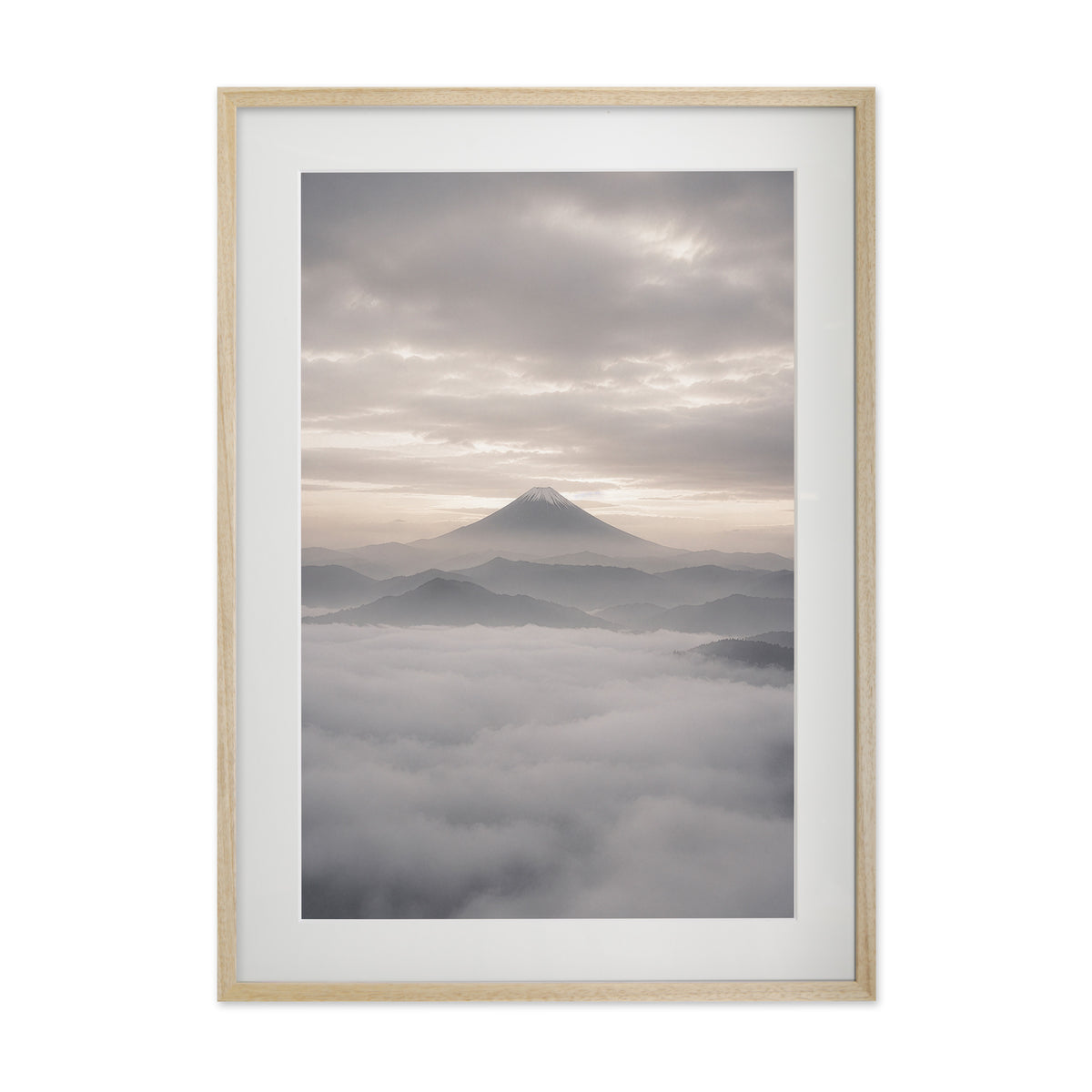 Above the Clouds – Gallery Edition mit Rahmenwelt NATURAL